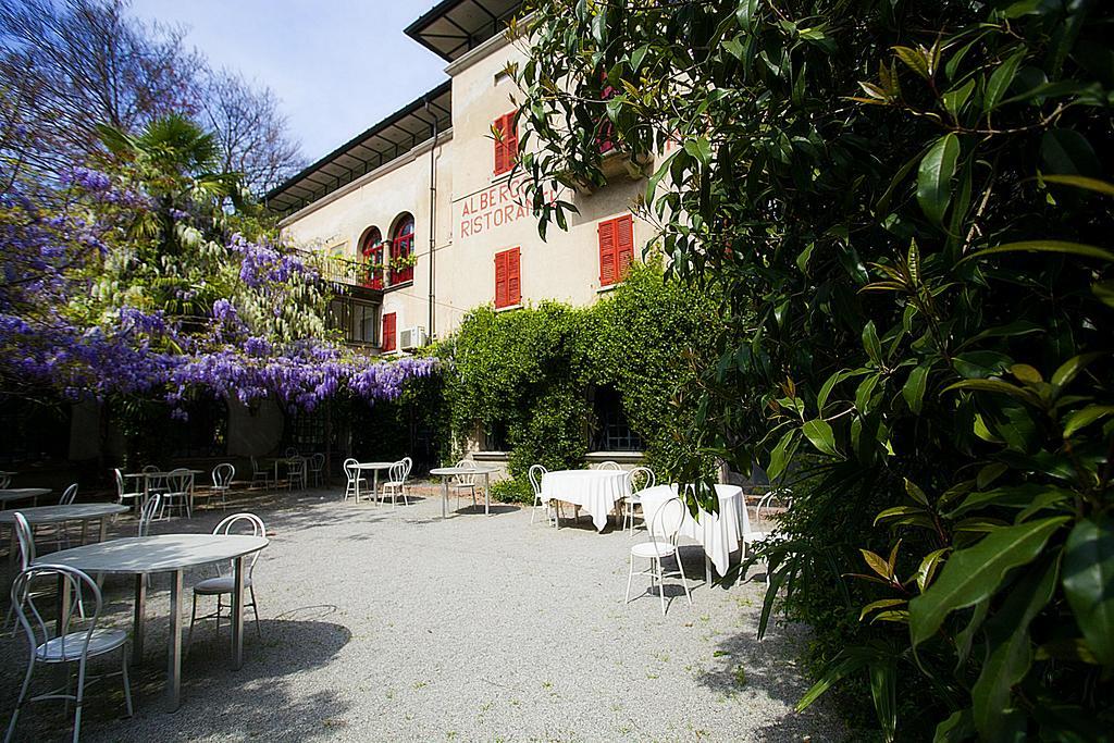 Albergo Ristorante Madonnina 칸텔로 외부 사진