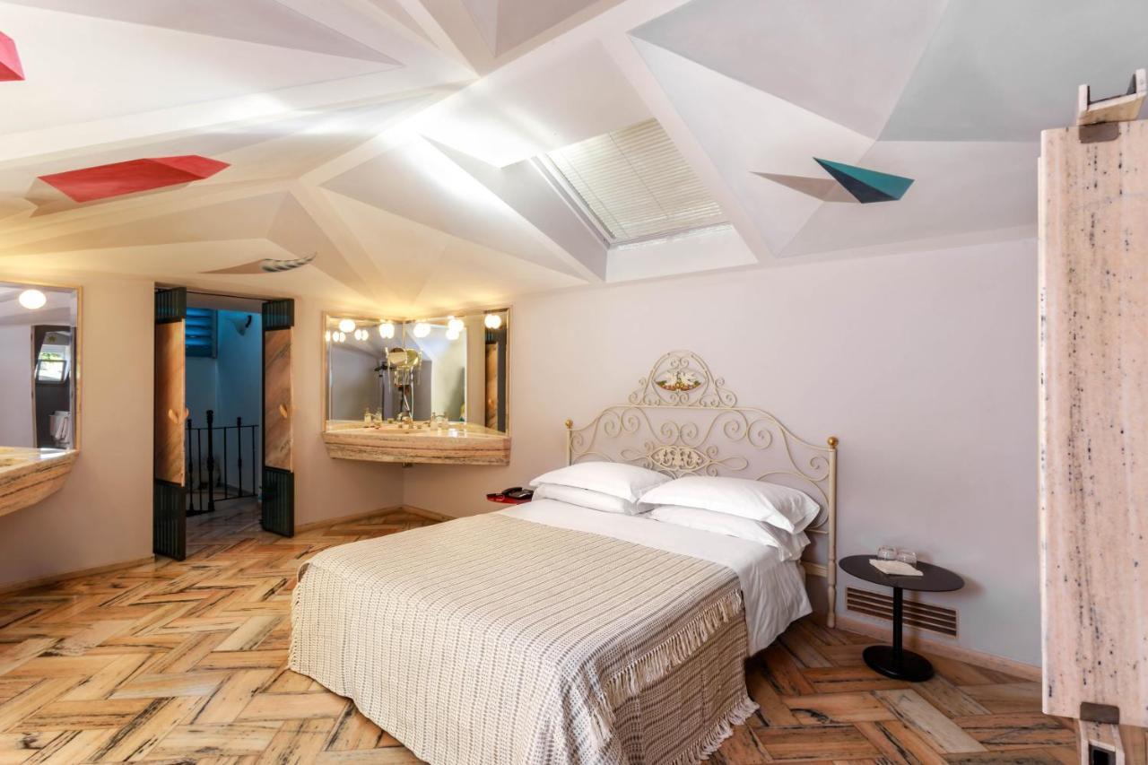 Albergo Ristorante Madonnina 칸텔로 외부 사진