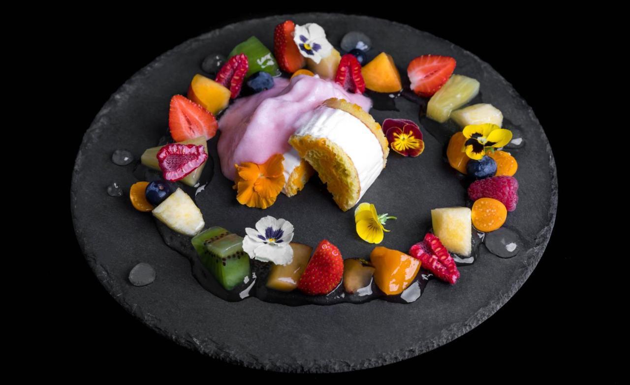 Albergo Ristorante Madonnina 칸텔로 외부 사진